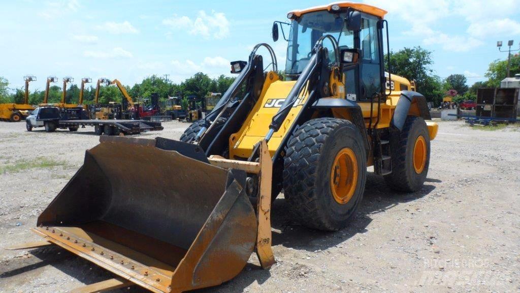 JCB 436 E HT 輪胎式裝載機