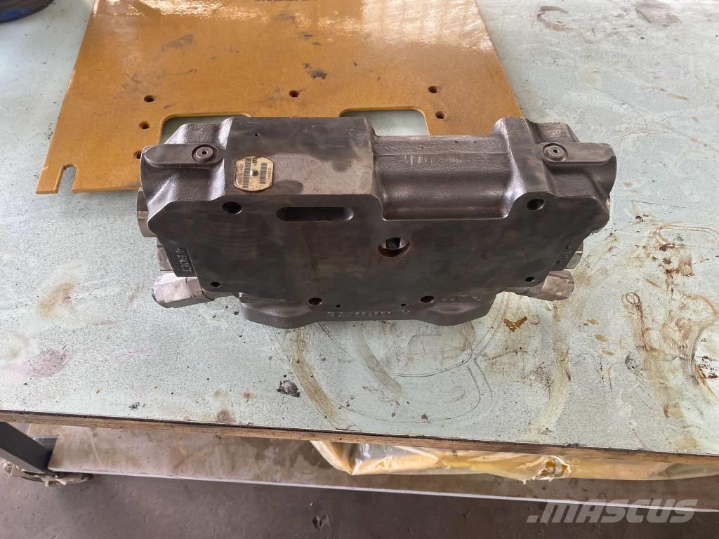 CAT 938 H 輪胎式裝載機