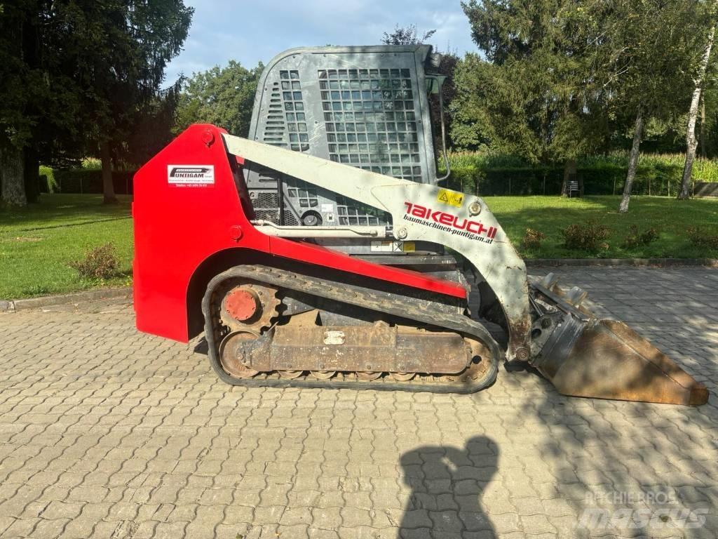 Takeuchi TL 230 滑移轉向裝載機