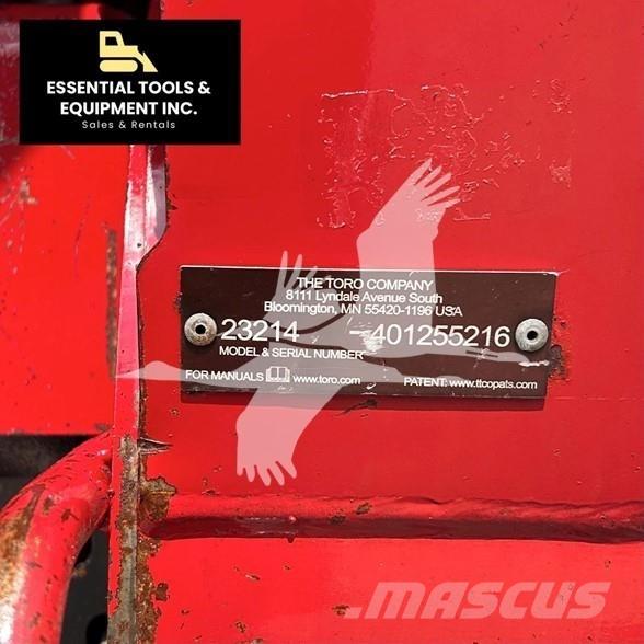 Toro STX38 樹樁破碎機