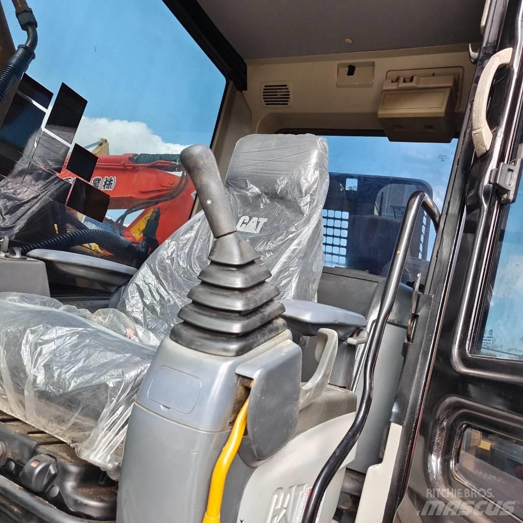 CAT 320 D 履帶式 挖土機/掘鑿機/挖掘機