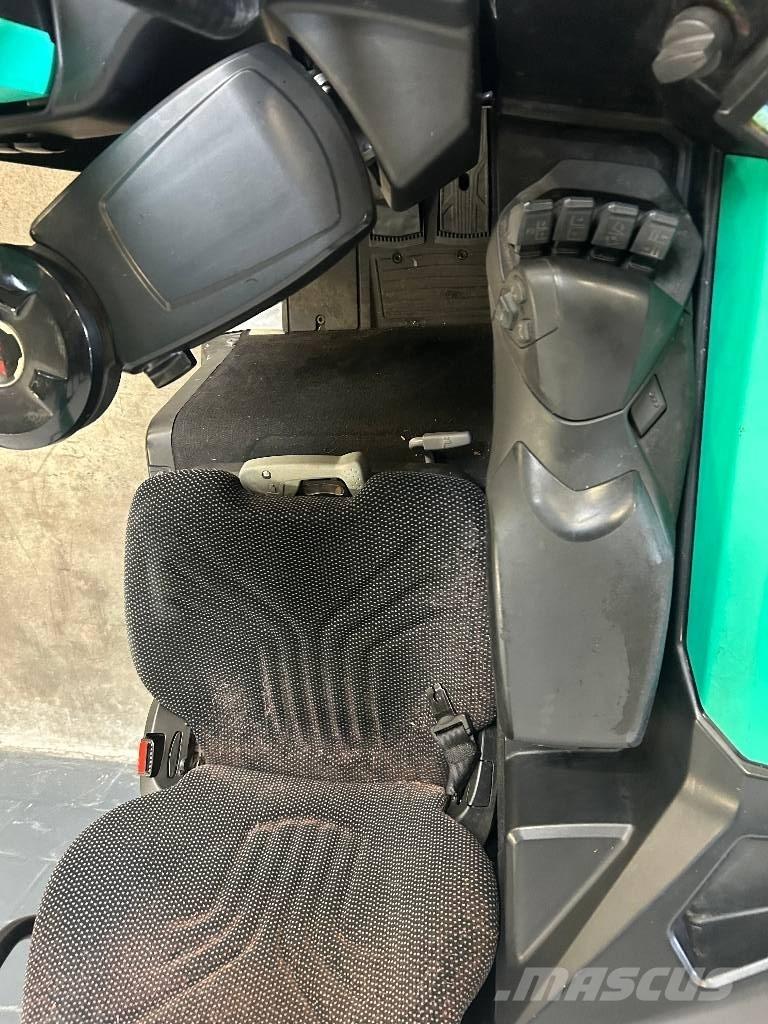 Mitsubishi RB 16N2C 前伸式堆高機(叉車)