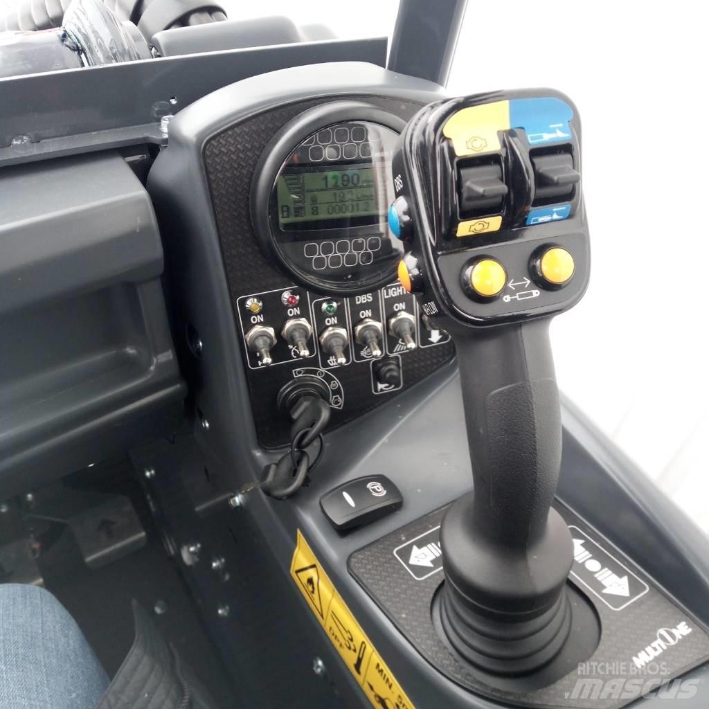 Multione 8.5 SK 小型裝載機