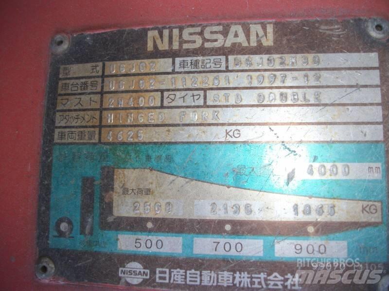 Nissan UGJ02M30 液化石油氣LPG卡車