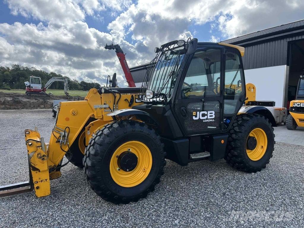 JCB 535-95 伸縮臂操作車