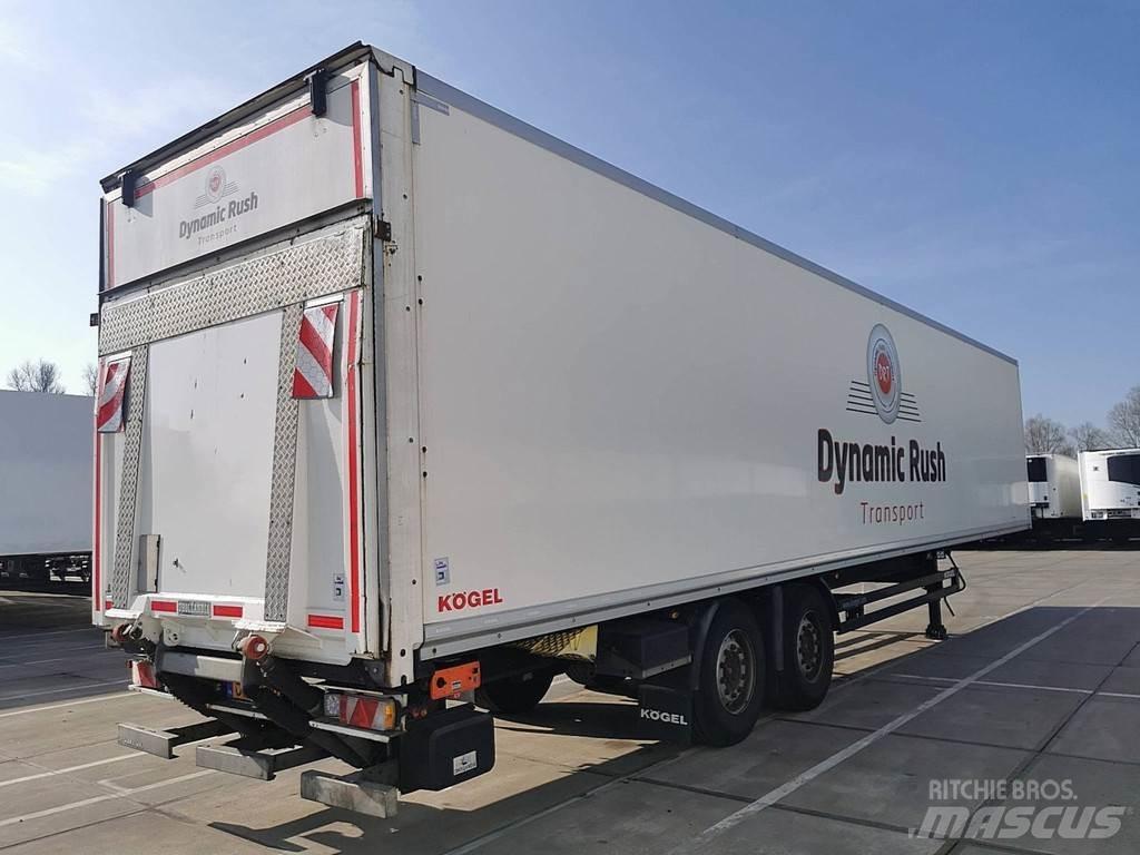 Kögel SPKH18 箱體半拖車