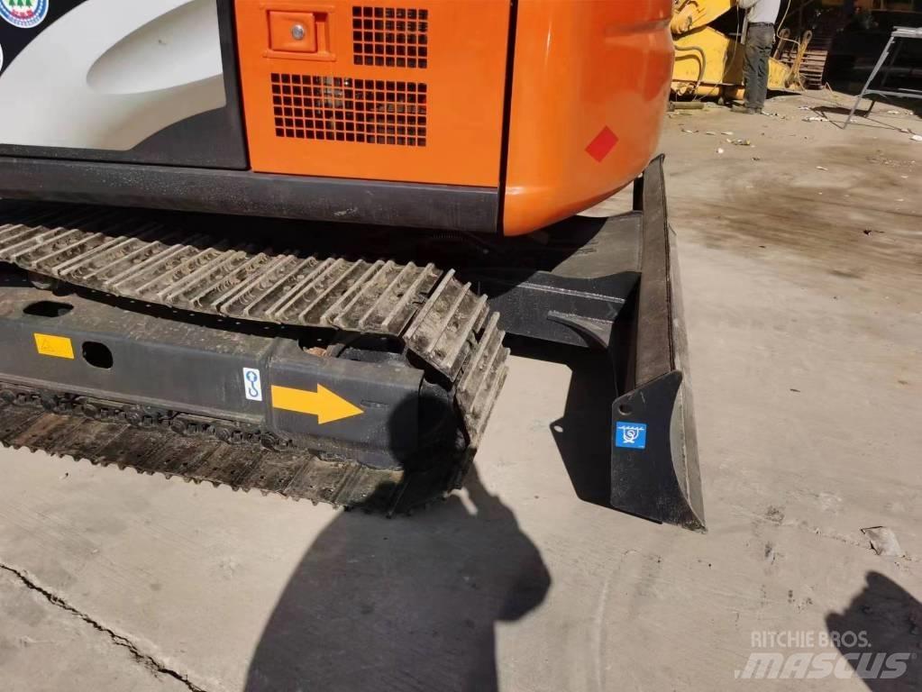 Hitachi ZX 70 小型挖土機/掘鑿機<7t(小型挖掘機)