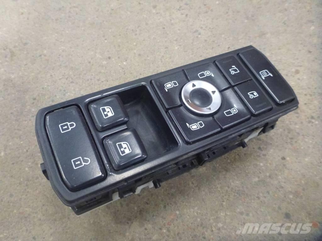 Scania R 650 電子設備