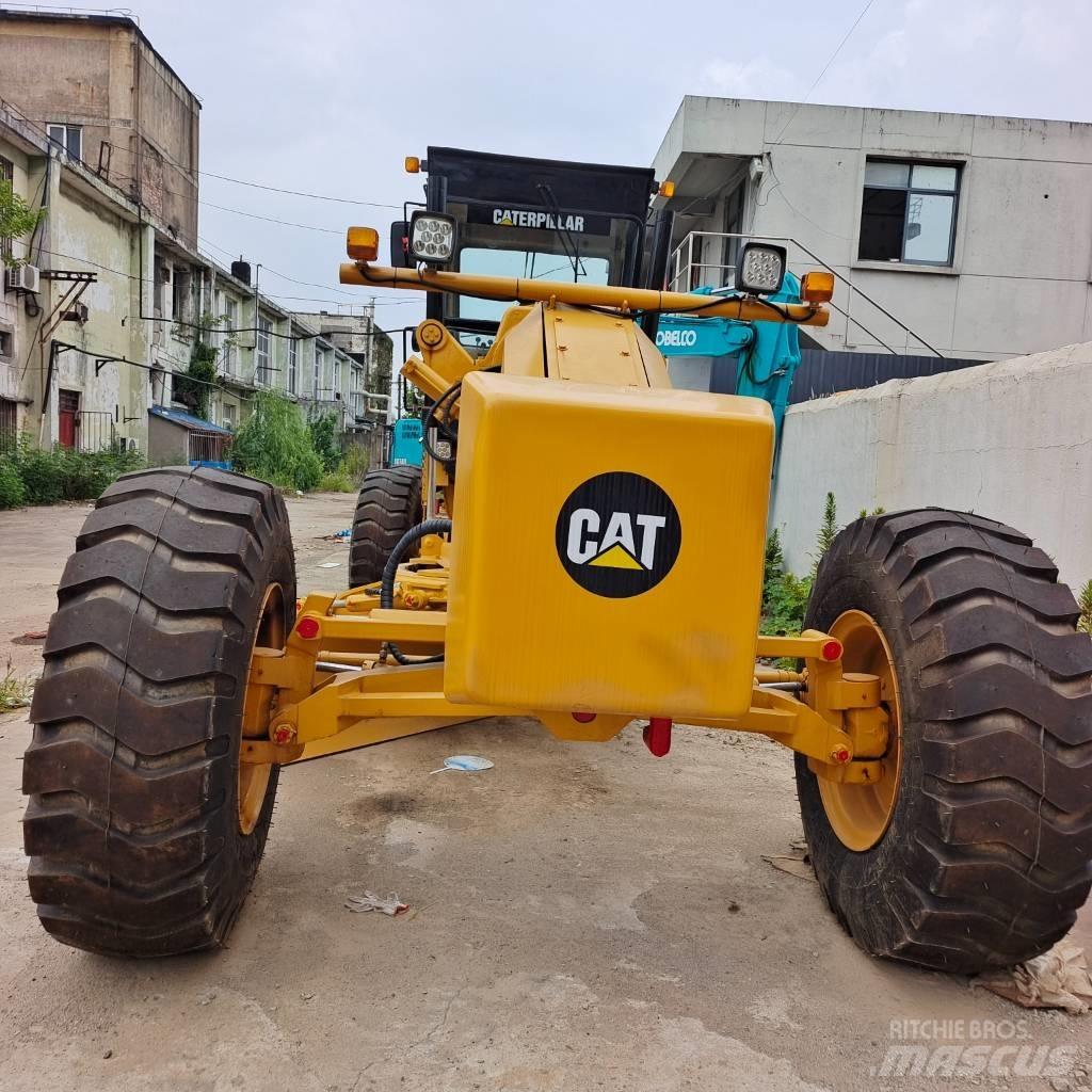 CAT 140 H 平土機