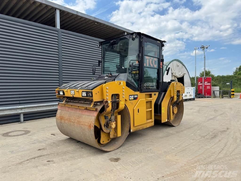 CAT CB10 雙輪滾壓機
