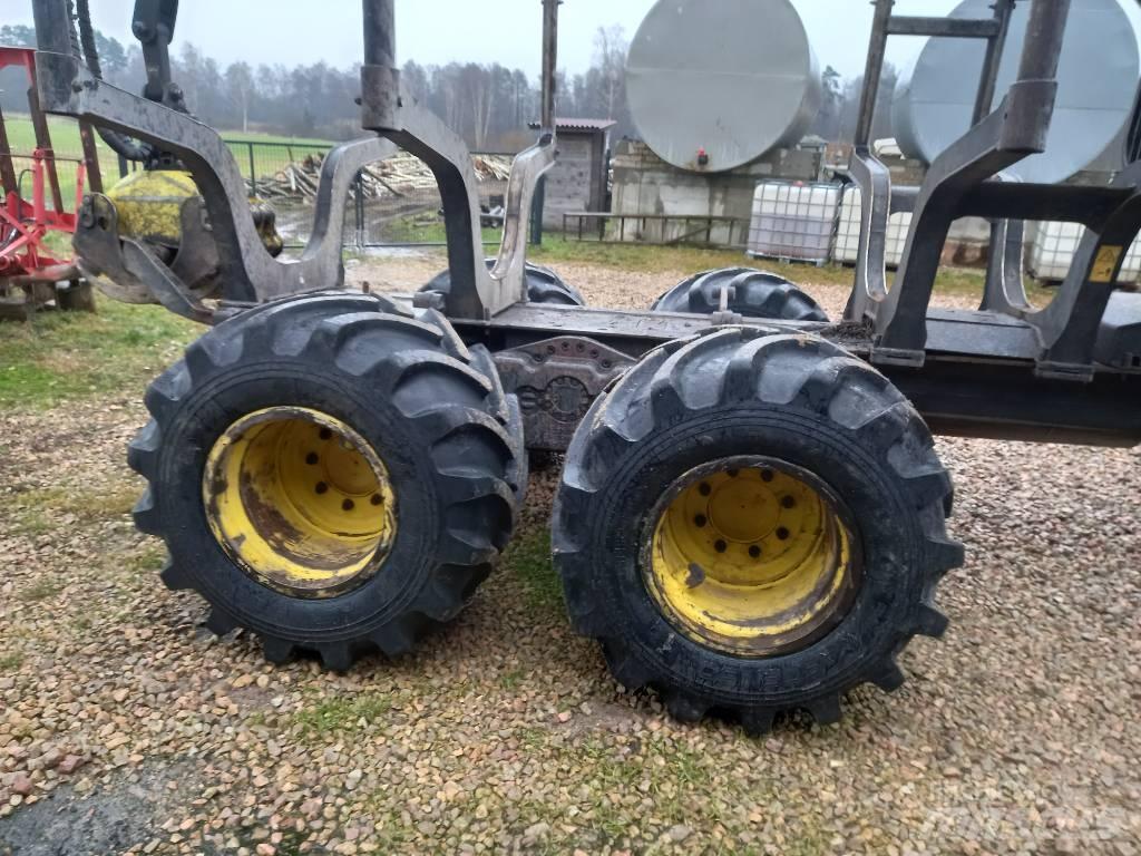 John Deere 810E 集運機