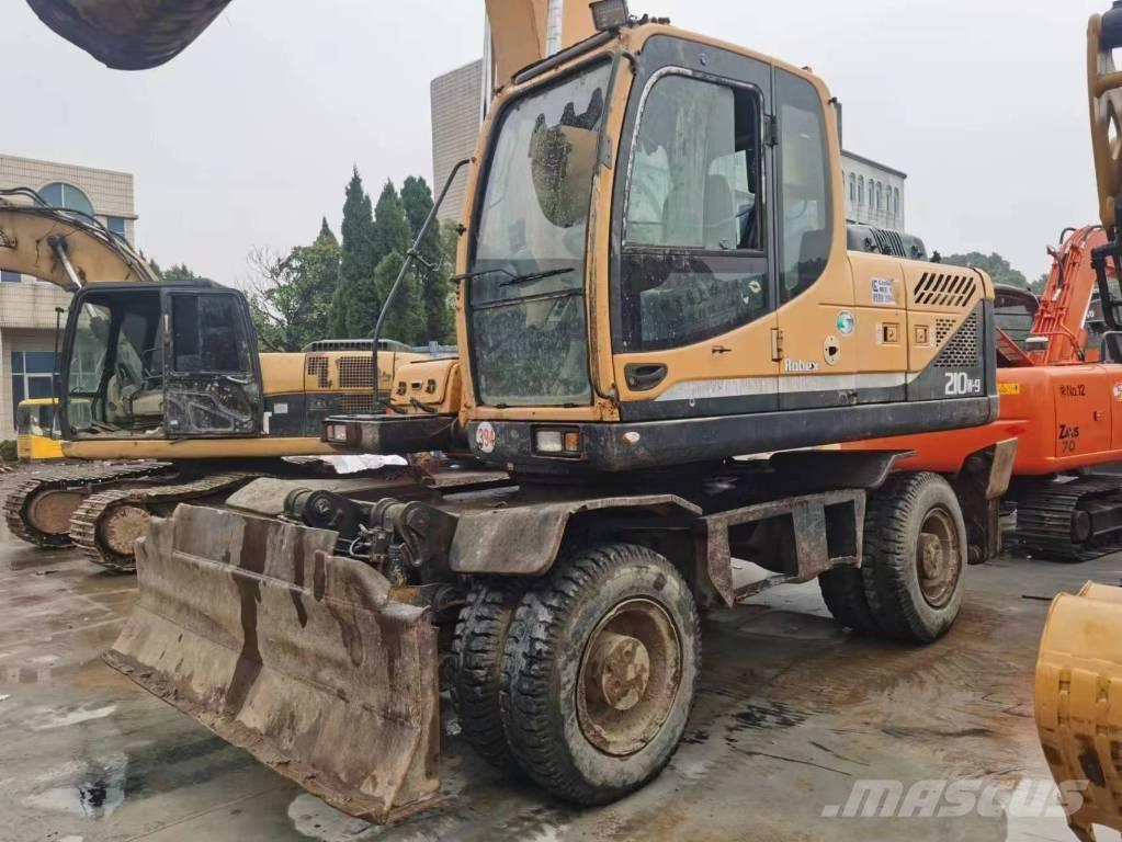 Hyundai R210W-9 旋轉式挖土機/掘鑿機/挖掘機