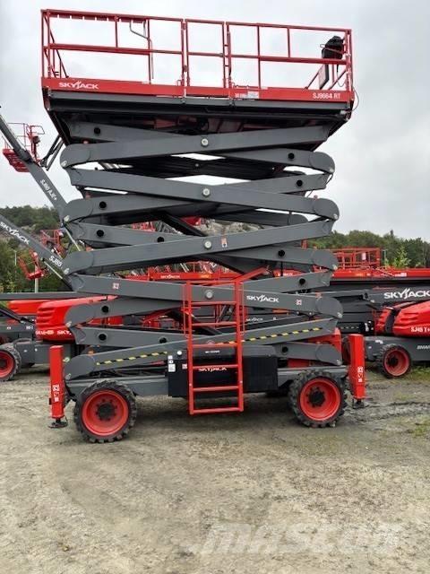 SkyJack SJ9664RT 剪式升降機