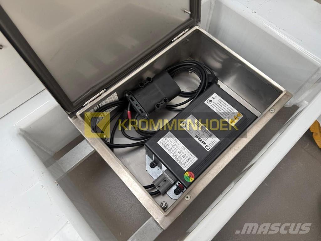 Valla 25E 小型起重機