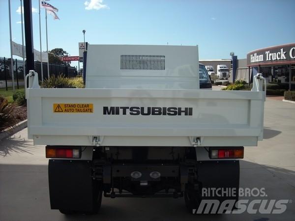 Fuso FE84DCDSRFAB 傾卸式卡車