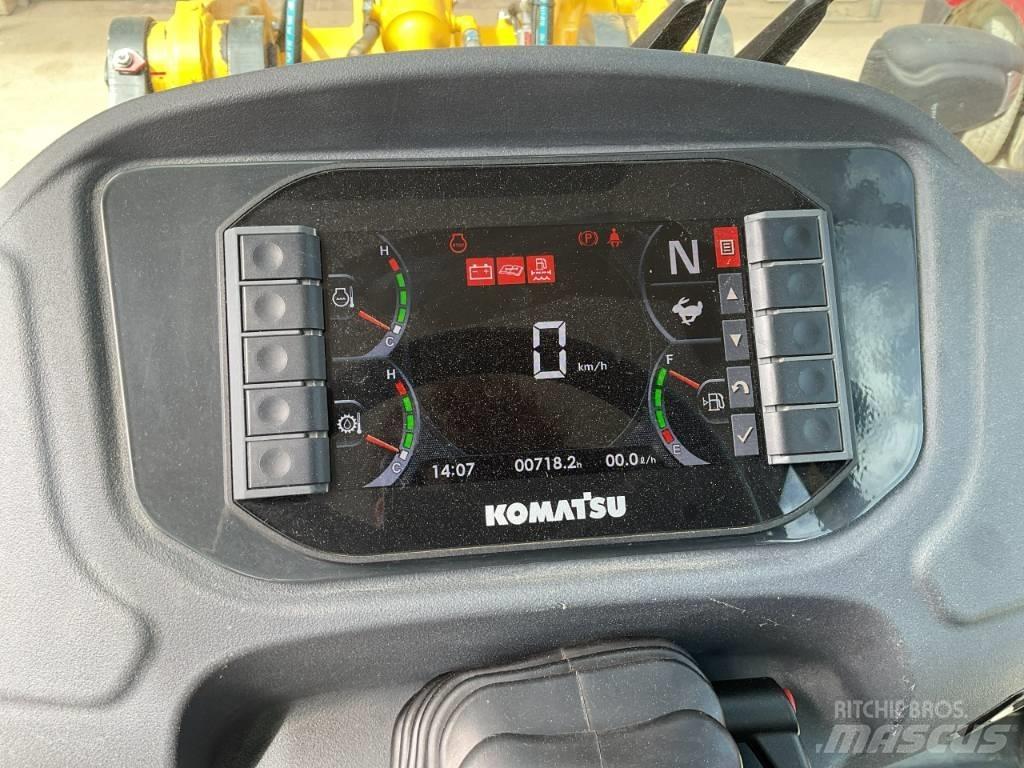 Komatsu WA80M-8 輪胎式裝載機