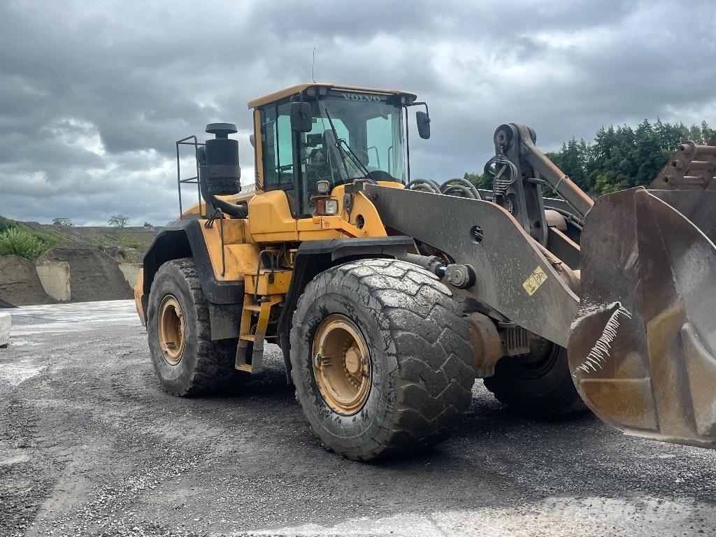 Volvo L 220 G 輪胎式裝載機