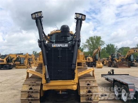 CAT D8T 履帶推土機