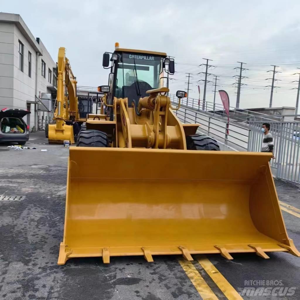 CAT 966 H 輪胎式裝載機