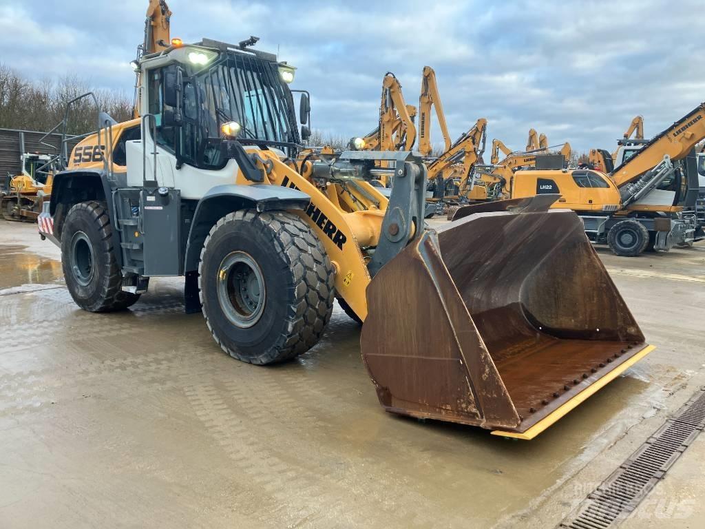 Liebherr L 556 輪胎式裝載機