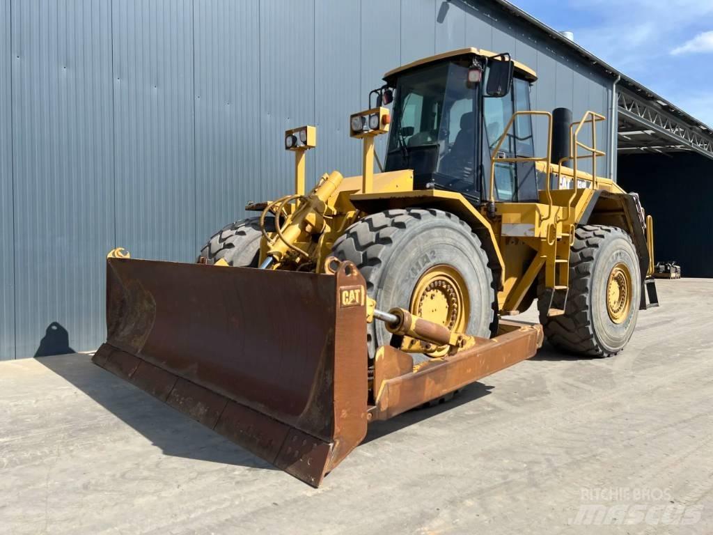 CAT 824H 輪式推土機