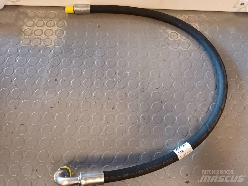 Volvo HOSE 23261167 油壓