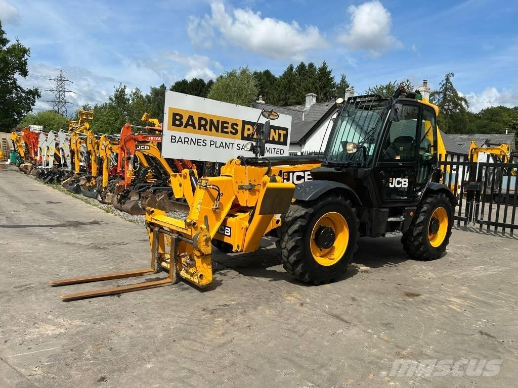 JCB 535-125 Hiviz 伸縮臂操作車