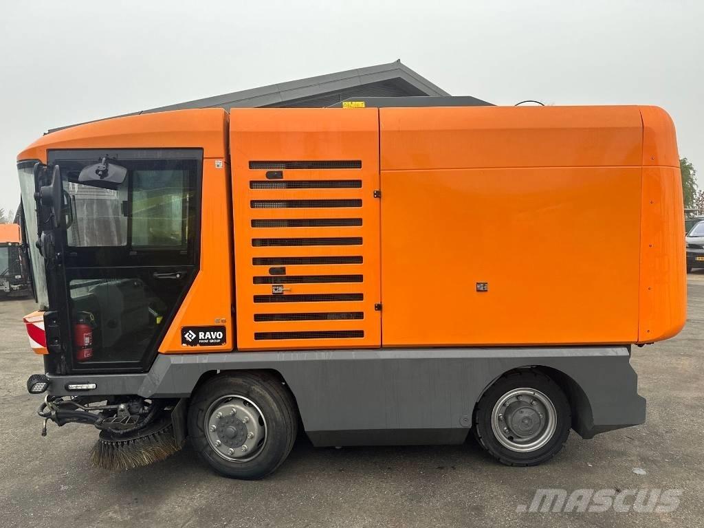 Ravo 540 STH 掃倉機