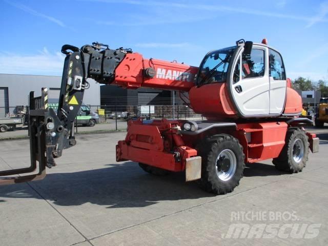 Manitou MRT 2150 (719) 伸縮臂操作車