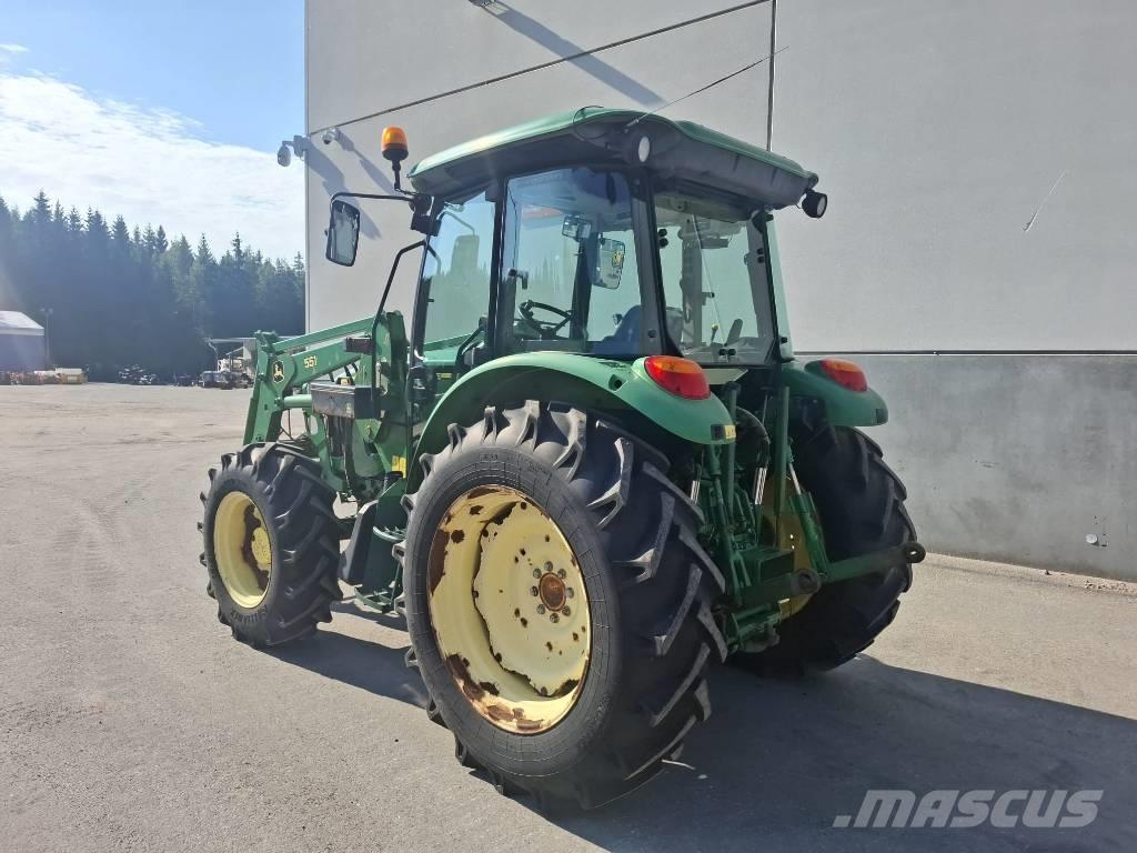 John Deere 5820 曳引機