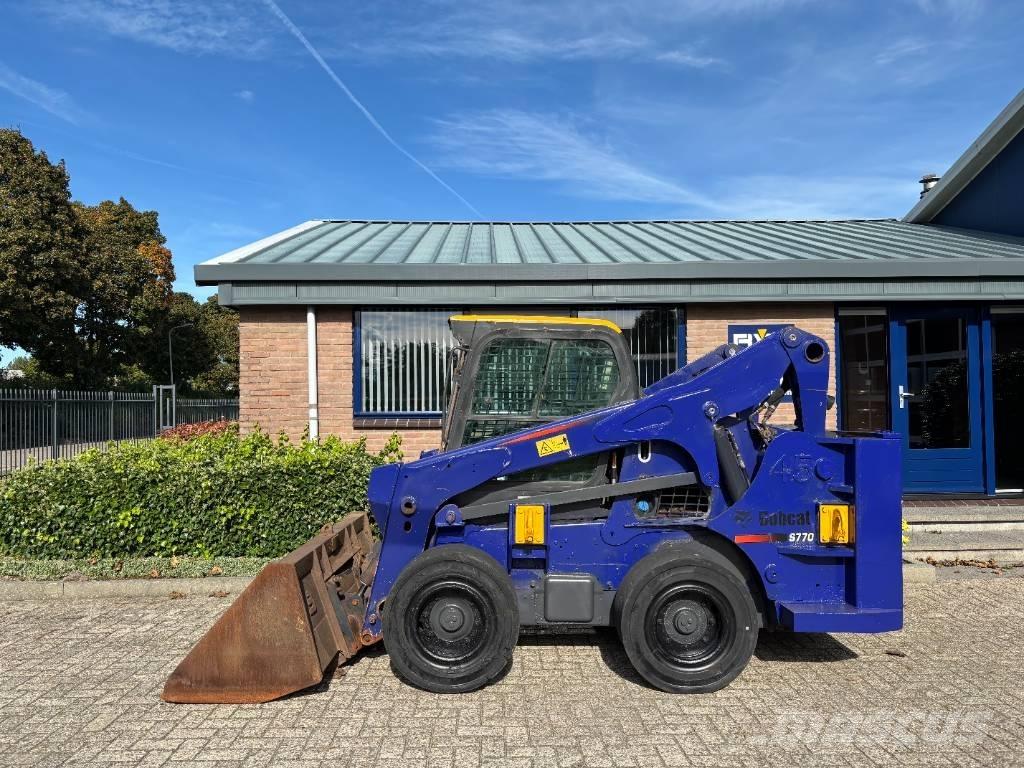 Bobcat S 770 滑移轉向裝載機