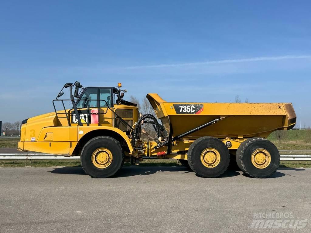 CAT 735C 鉸接式起吊車