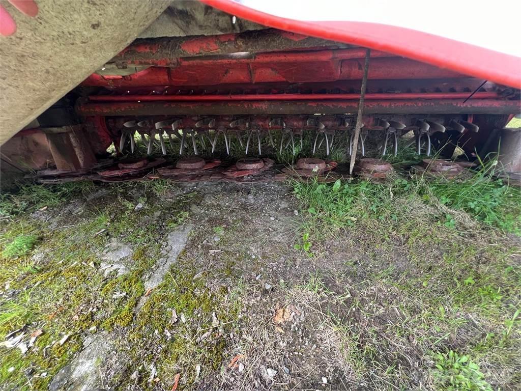 Kuhn FC 883-FF 割草調節裝置