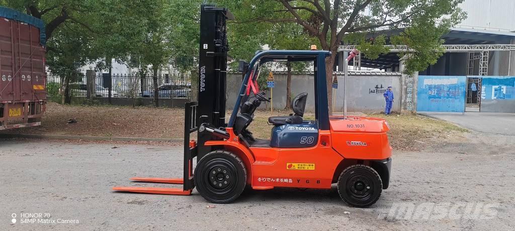 Toyota FD 50 柴油卡車