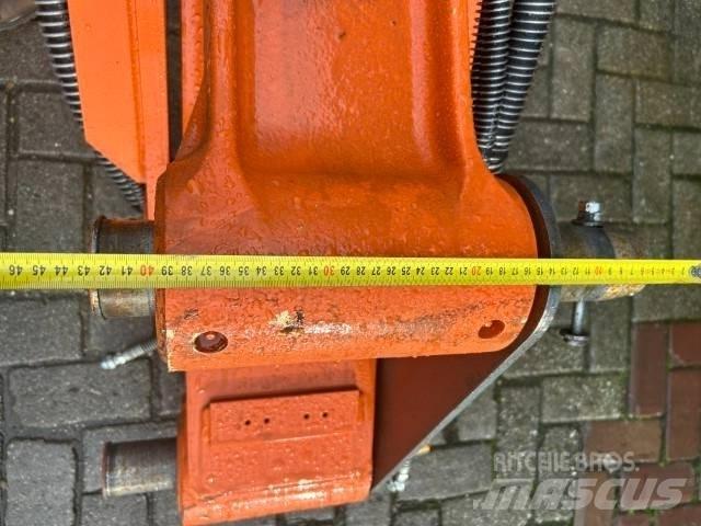 Hitachi ZX 135 履帶式 挖土機/掘鑿機/挖掘機
