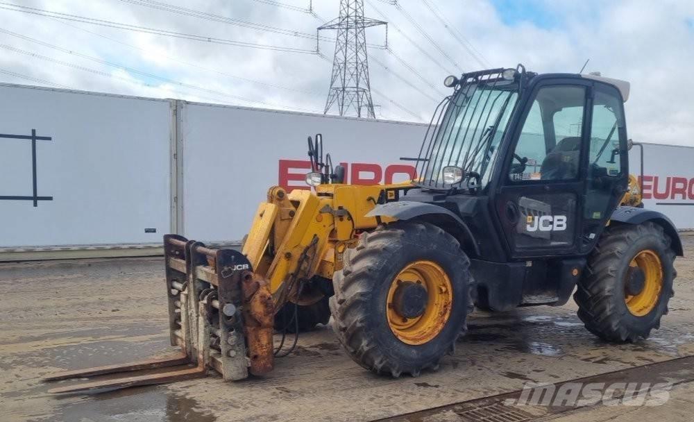 JCB 531-70 伸縮臂操作車