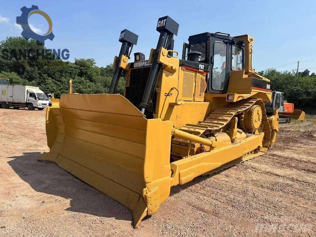 CAT D8R 履帶推土機