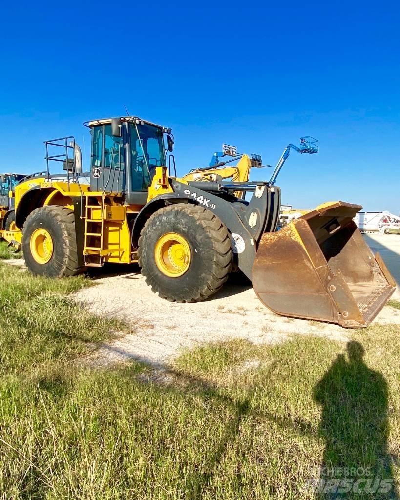 John Deere 844K 輪胎式裝載機