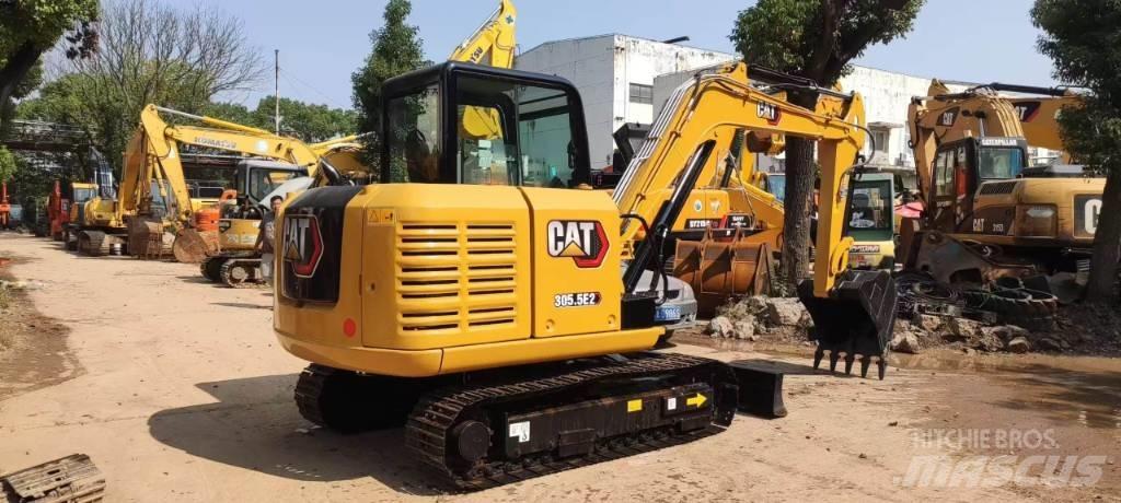 CAT 305.5 E2 小型挖土機/掘鑿機<7t(小型挖掘機)