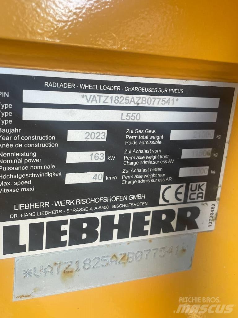 Liebherr L550XPower 輪胎式裝載機