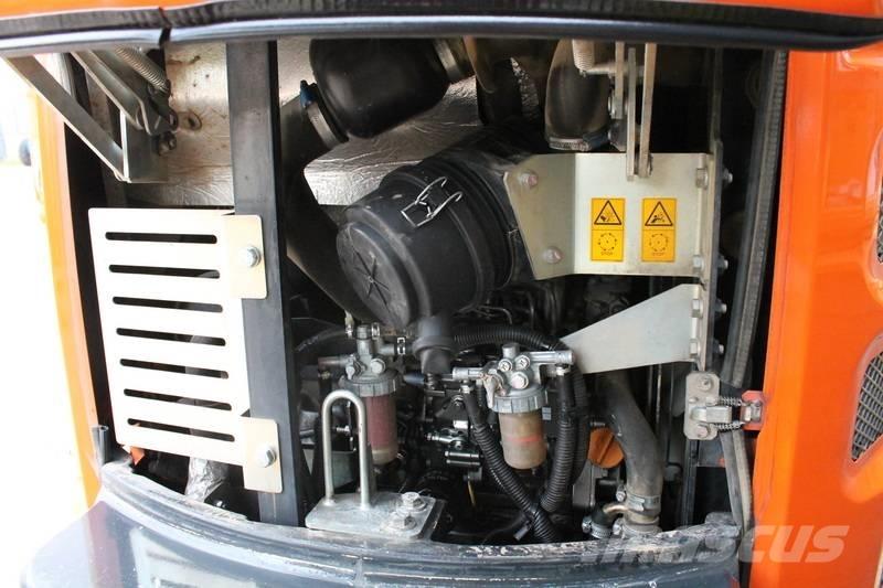 Hitachi ZX 26 U 小型挖土機/掘鑿機<7t(小型挖掘機)