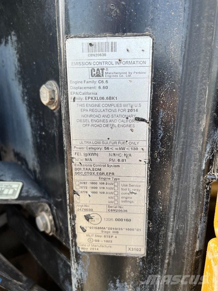 CAT 938 K 輪胎式裝載機