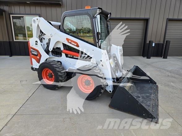 Bobcat S650 滑移轉向裝載機