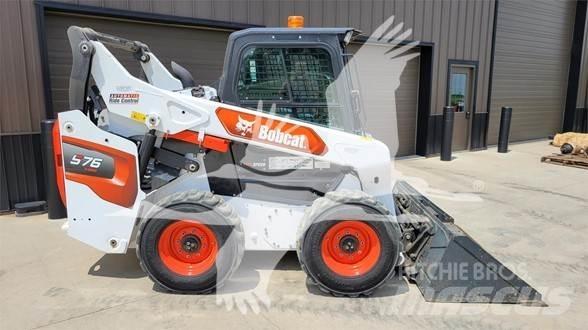Bobcat S76 滑移轉向裝載機