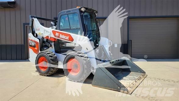 Bobcat S76 滑移轉向裝載機