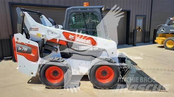 Bobcat S76 滑移轉向裝載機