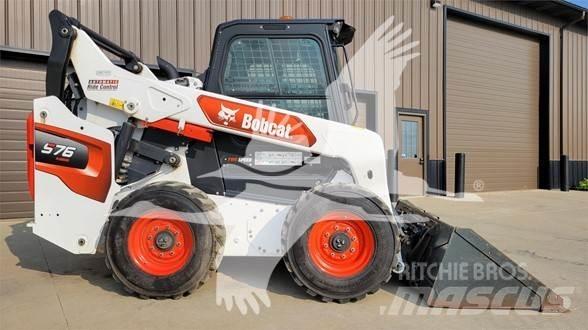 Bobcat S76 滑移轉向裝載機