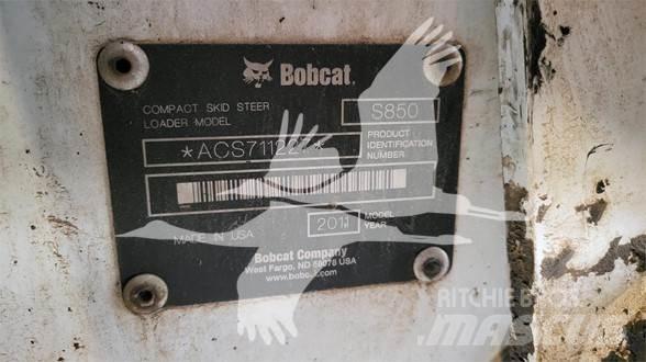 Bobcat S850 滑移轉向裝載機