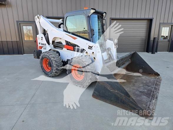 Bobcat S850 滑移轉向裝載機