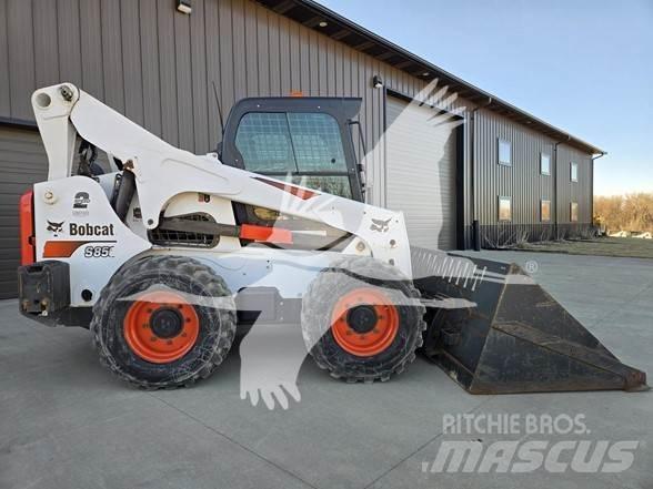Bobcat S850 滑移轉向裝載機